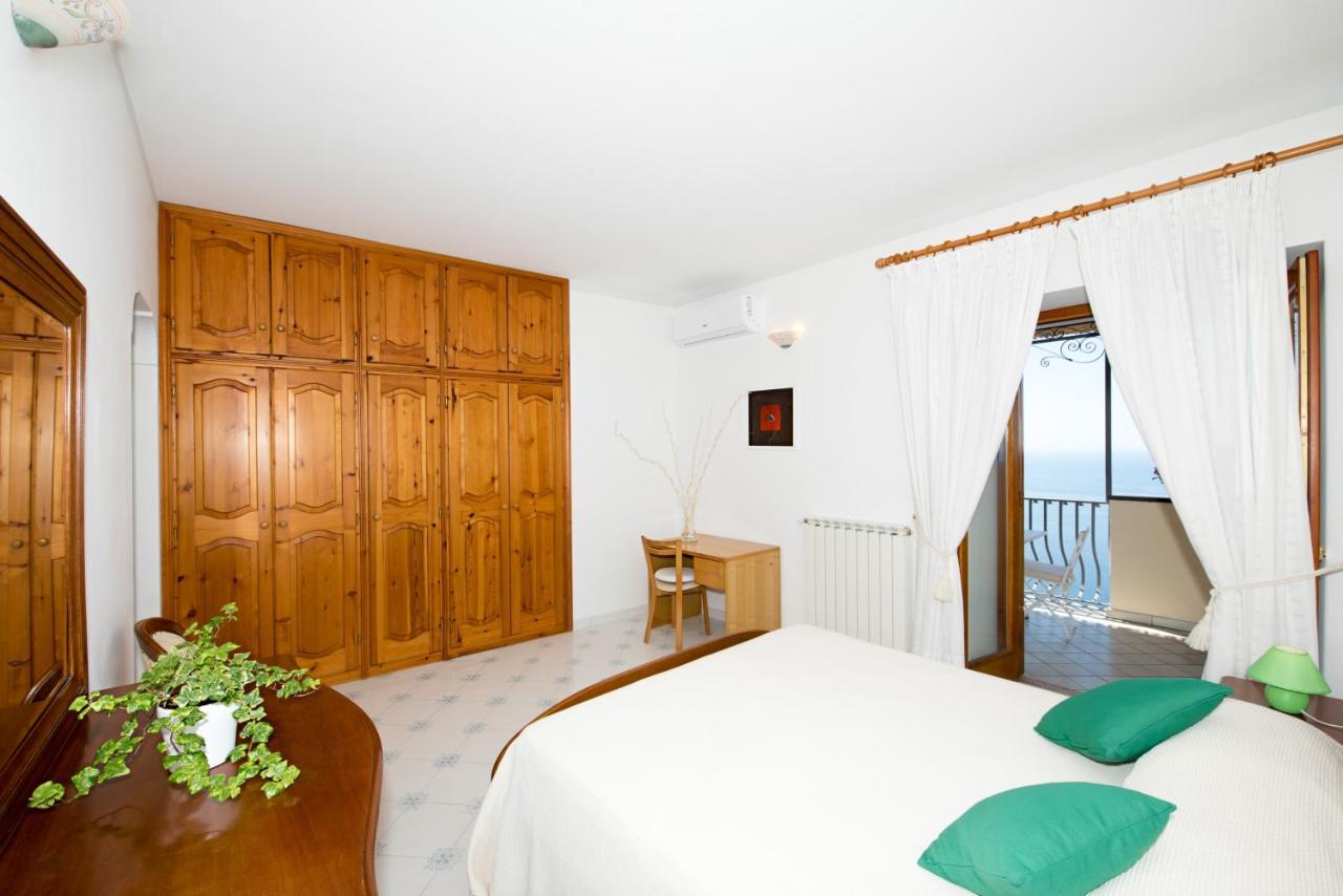 Villa Savina - Elegant Family Villa Overlooks Amalfi Coast - Positano Esterno foto
