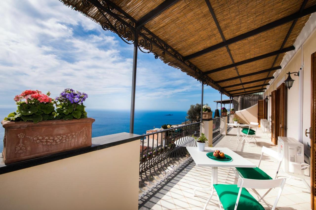 Villa Savina - Elegant Family Villa Overlooks Amalfi Coast - Positano Esterno foto