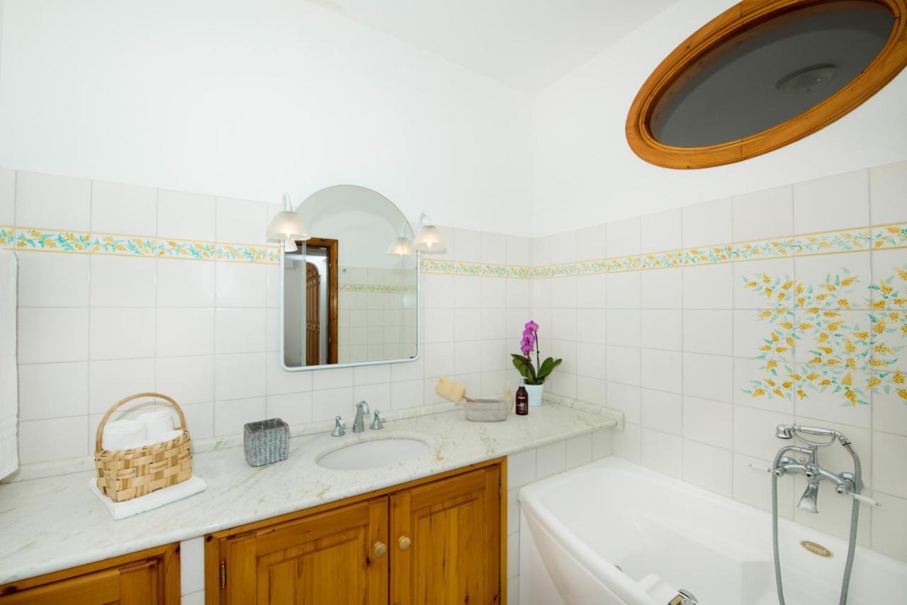 Villa Savina - Elegant Family Villa Overlooks Amalfi Coast - Positano Esterno foto